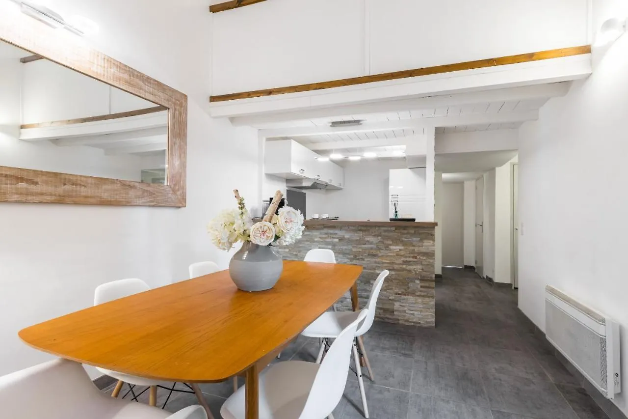 Appartamento Duplex in Rue de la Préfecture Old Town 2 Bdrs Nizza