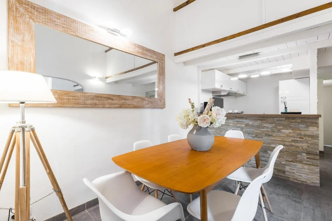 Appartamento Duplex in Rue de la Préfecture Old Town 2 Bdrs Nizza