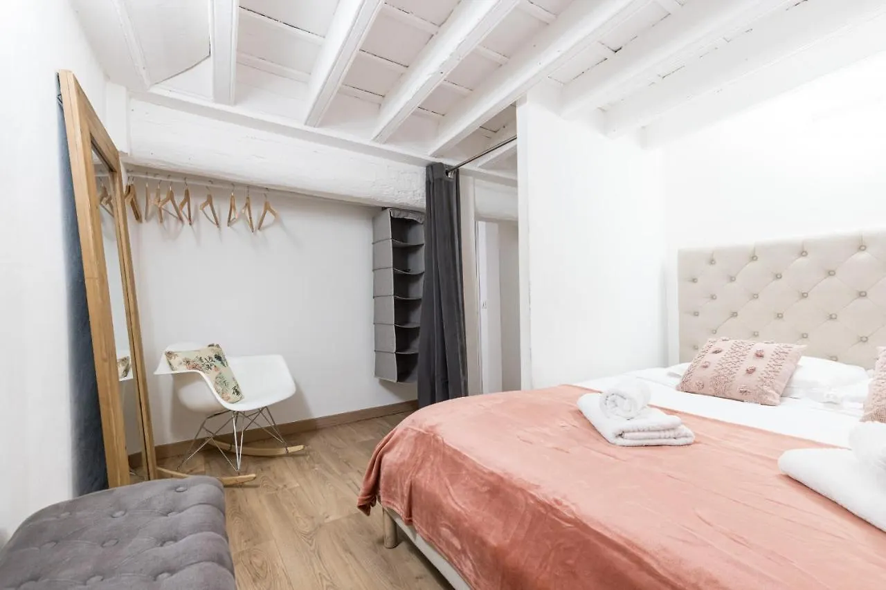 Appartamento Duplex in Rue de la Préfecture Old Town 2 Bdrs Nizza