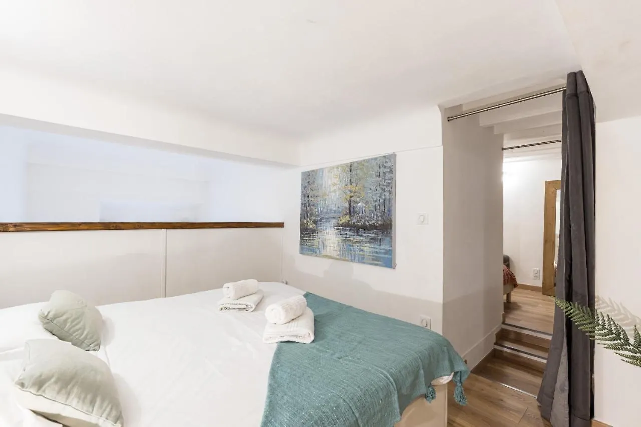 Appartamento Duplex in Rue de la Préfecture Old Town 2 Bdrs Nizza Francia